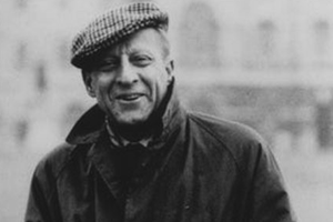 Joseph Harsch Born in Toledo Photo